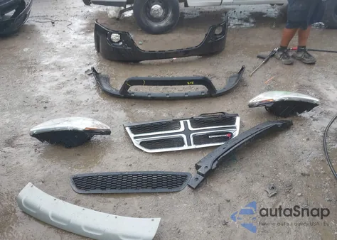 2017 Dodge Journey Sxt from USA, damaged, VIN 3C4PDCBB3HT676735